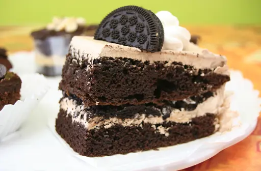 Chocolate Oreo Cake